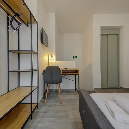 Апартаменты Penthouse In With Views & Terrace By 360 Estates