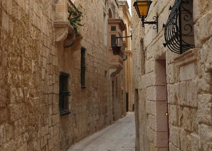 Penthouse In With Views & Terrace By 360 Estates Διαμέρισμα Mosta