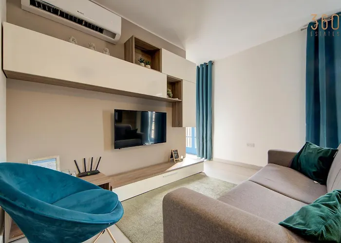 Penthouse In With Views & Terrace By 360 Estates Διαμέρισμα